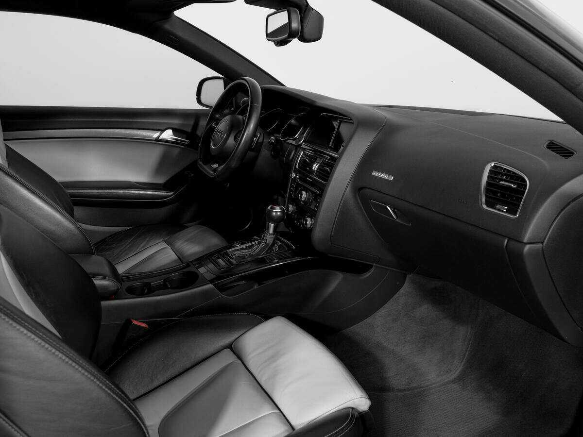 Audi S5 2012 года с пробегом. Фото: #8