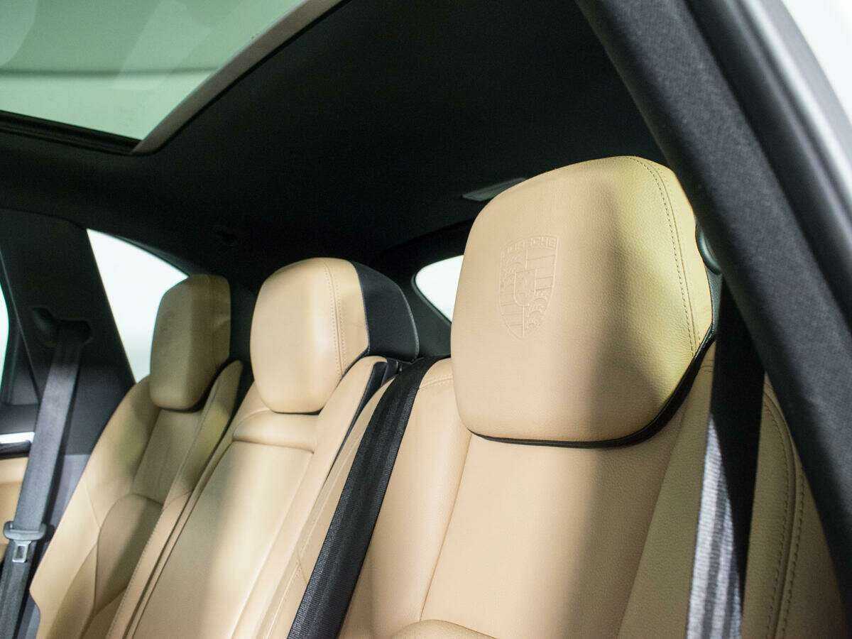 Porsche Cayenne 2014 года с пробегом. Фото: #17