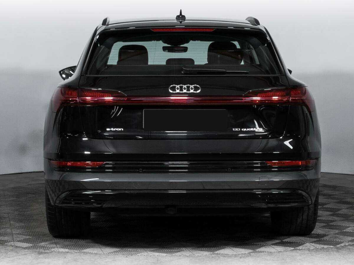 Audi e-tron 2020 года с пробегом. Фото: #5