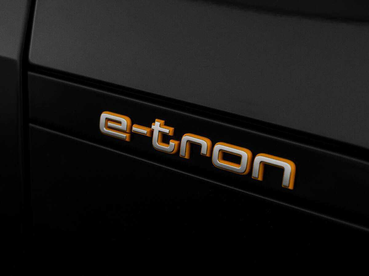 Audi e-tron 2020 года с пробегом. Фото: #16