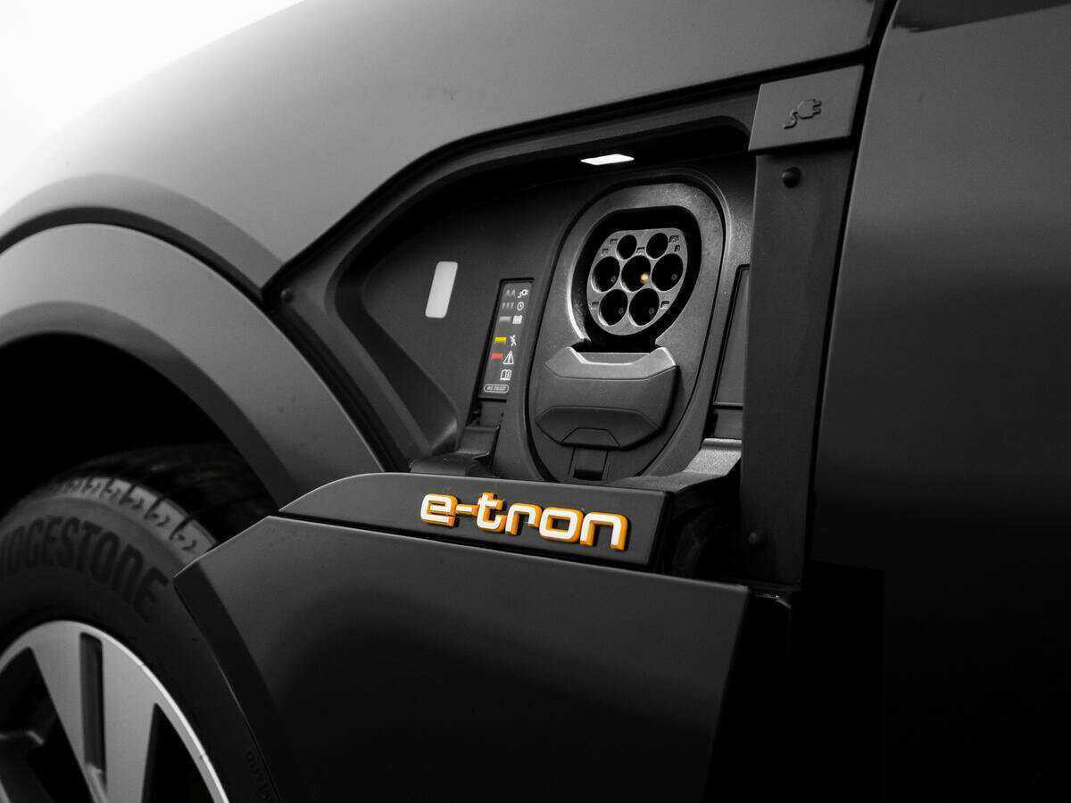 Audi e-tron 2020 года с пробегом. Фото: #17