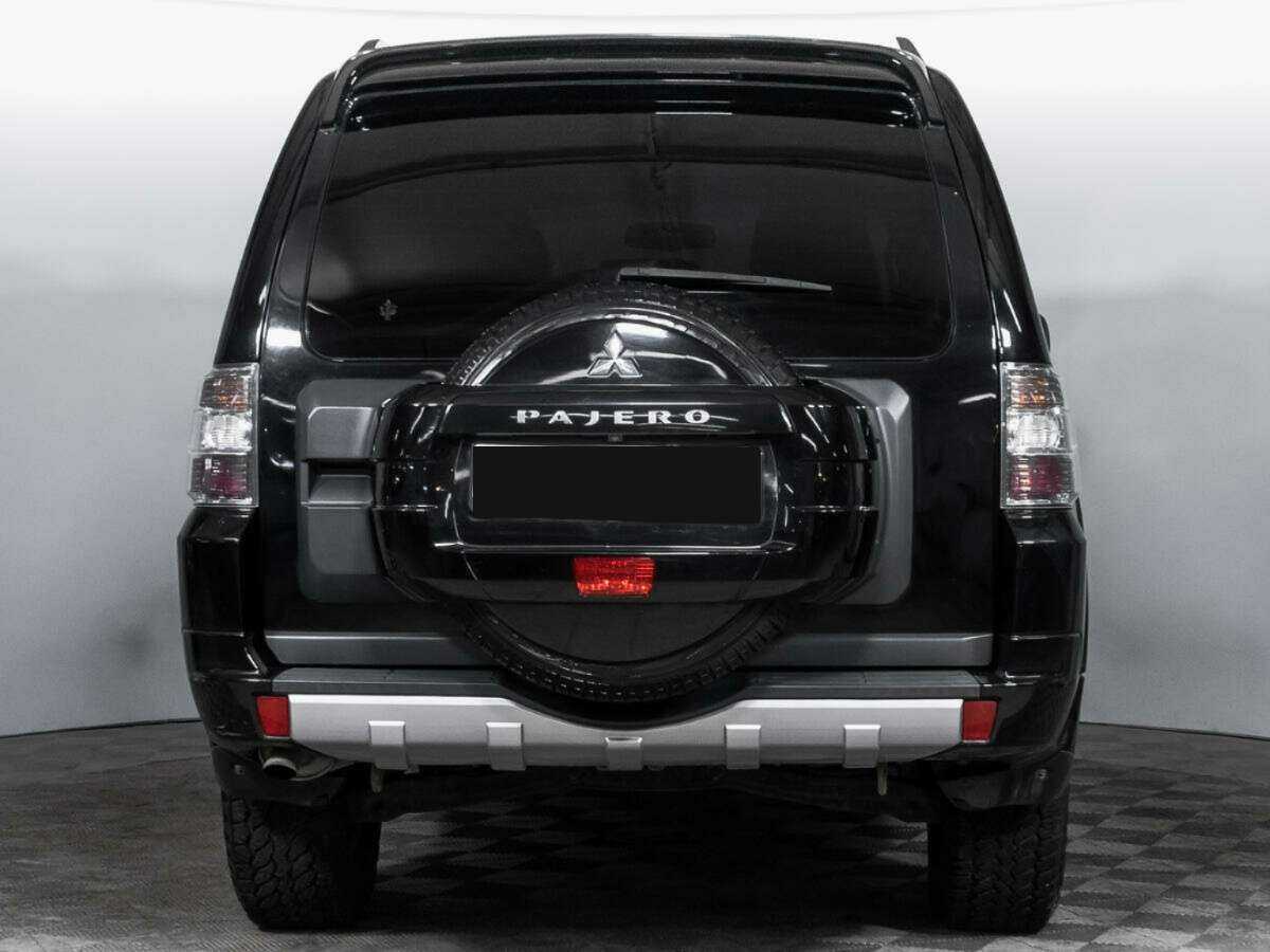 Mitsubishi Pajero 2011 года с пробегом. Фото: #5