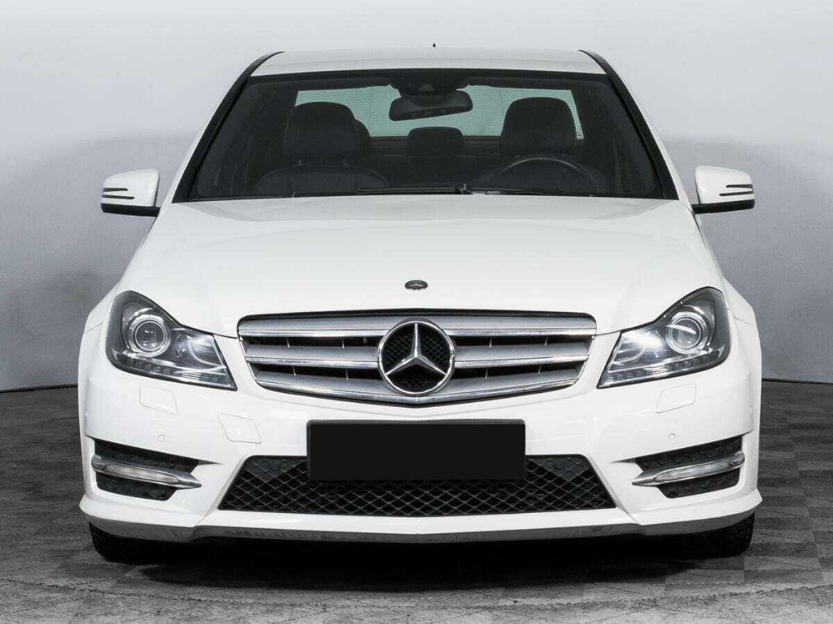 Mercedes-Benz C-Класс 2011 года с пробегом. Фото: #1