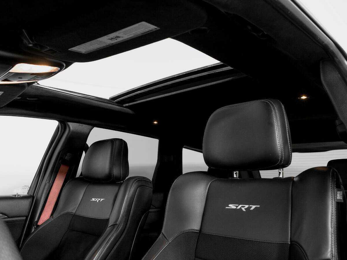 Jeep Grand Cherokee 2020 года с пробегом. Фото: #13