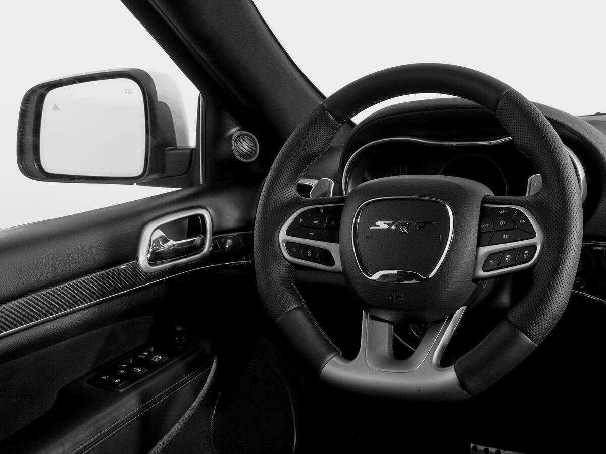 Jeep Grand Cherokee 2020 года с пробегом. Фото: #14