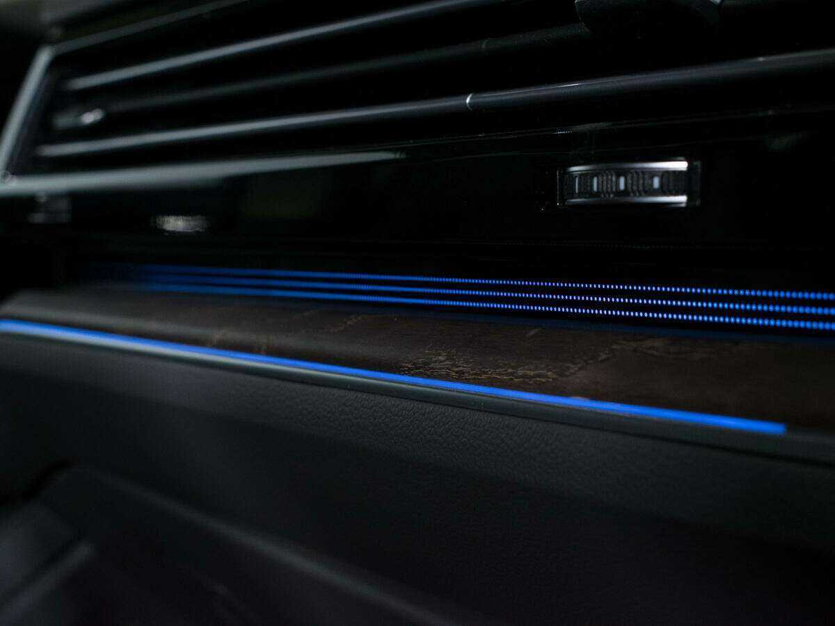 Volkswagen Touareg 2020 года с пробегом. Фото: #15