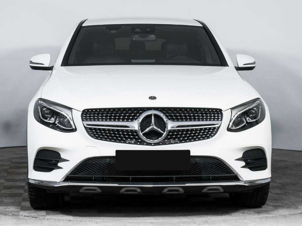 Mercedes-Benz GLC Coupe 2018 года с пробегом. Фото: #1