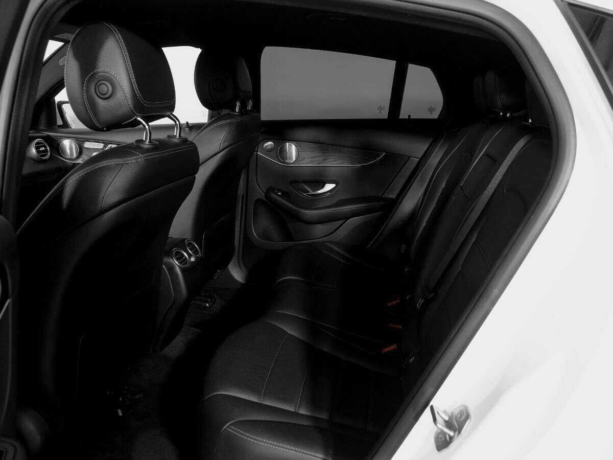 Mercedes-Benz GLC Coupe 2018 года с пробегом. Фото: #9