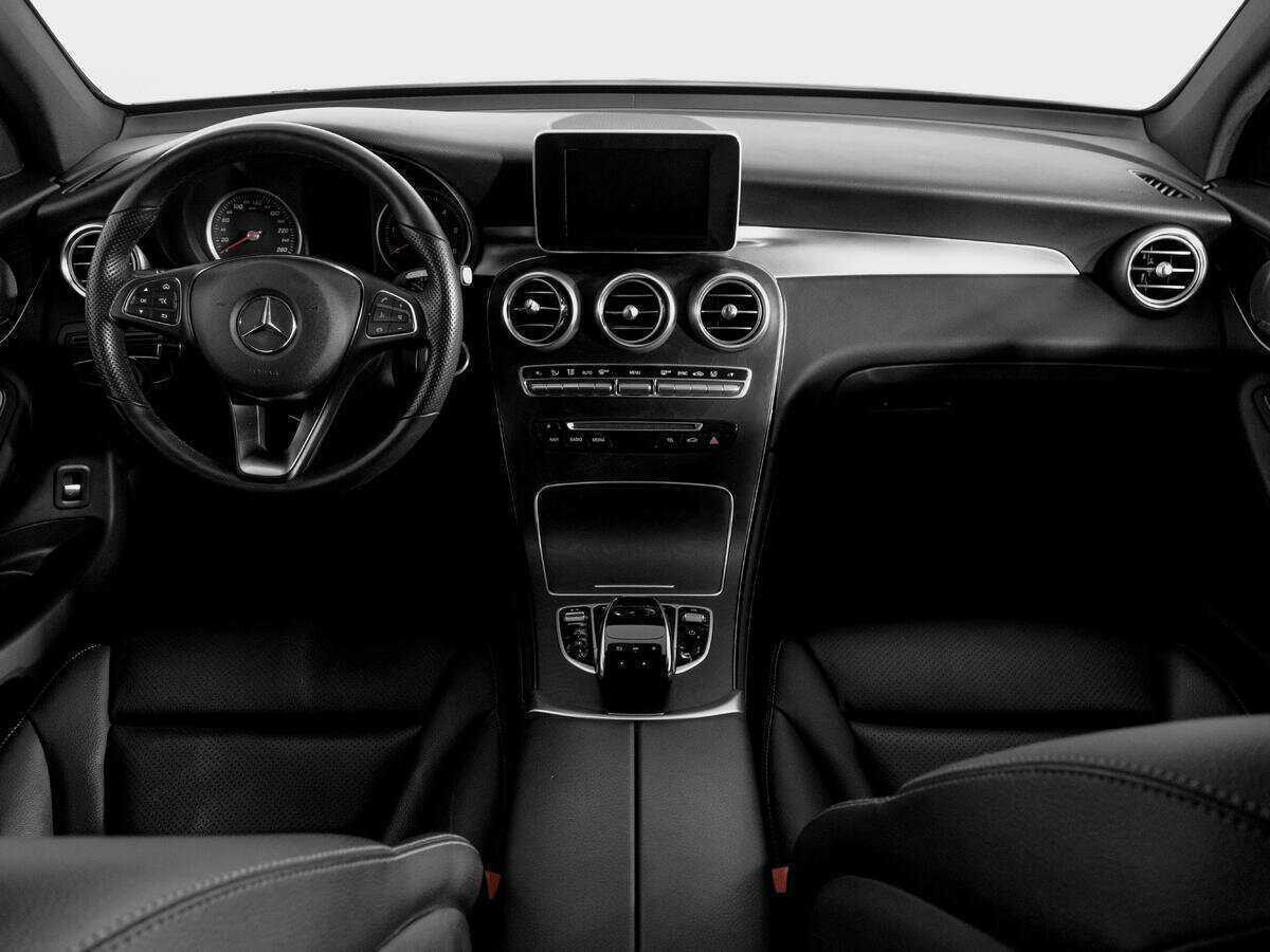 Mercedes-Benz GLC Coupe 2018 года с пробегом. Фото: #11