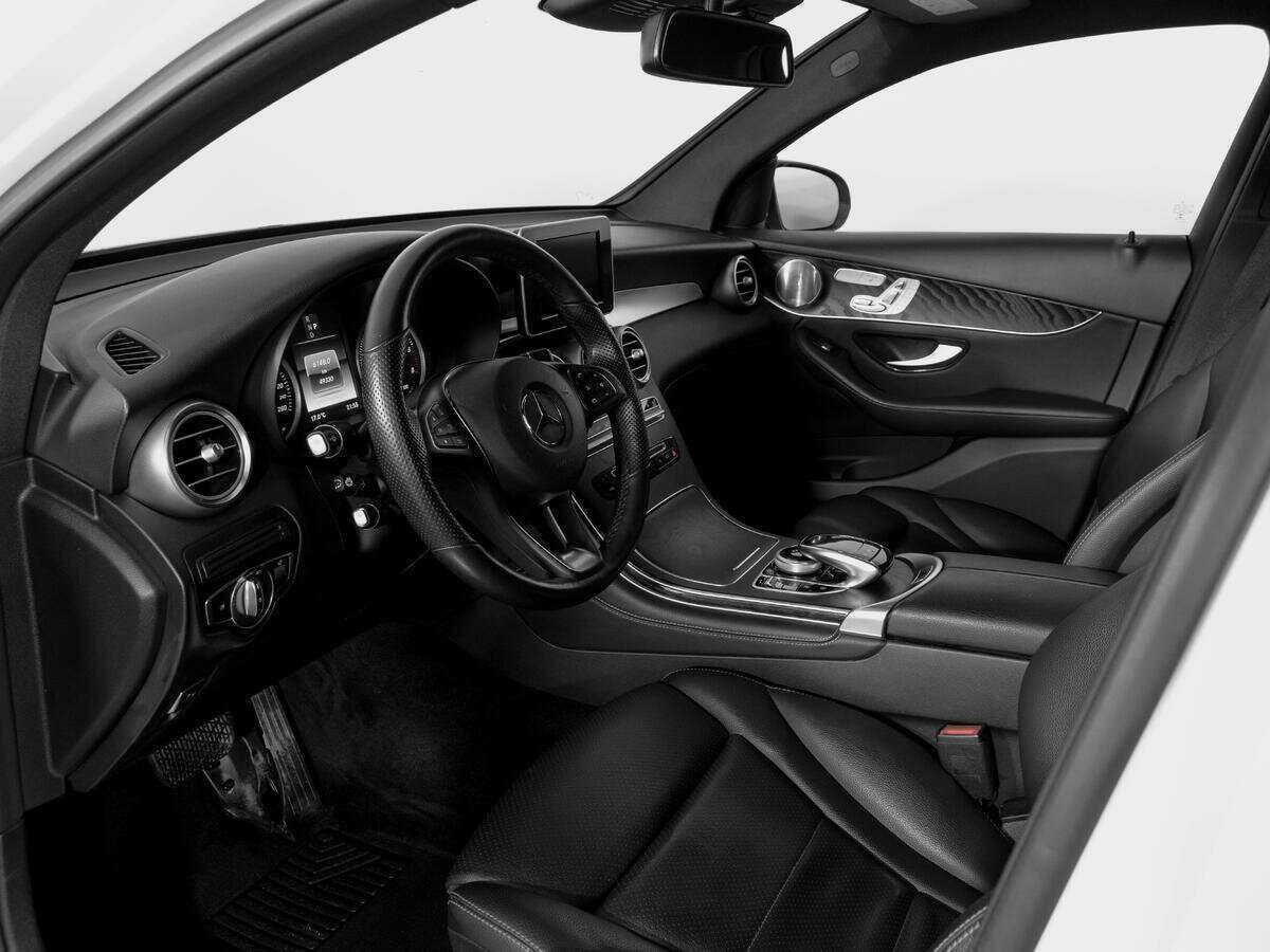 Mercedes-Benz GLC Coupe 2018 года с пробегом. Фото: #15