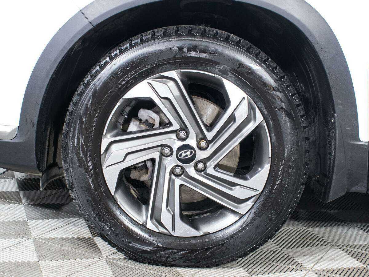 Hyundai Santa Fe 2021 года с пробегом. Фото: #17