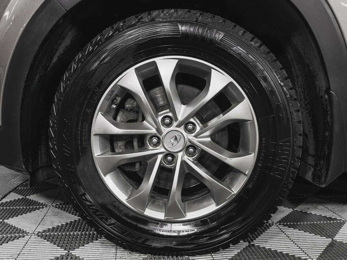 Hyundai Santa Fe 2018 года с пробегом. Фото: #15