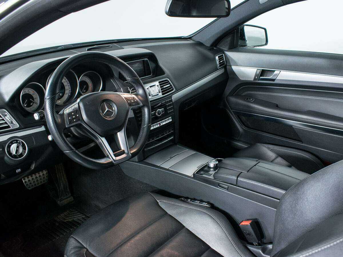 Mercedes-Benz E-Класс 2014 года с пробегом. Фото: #12