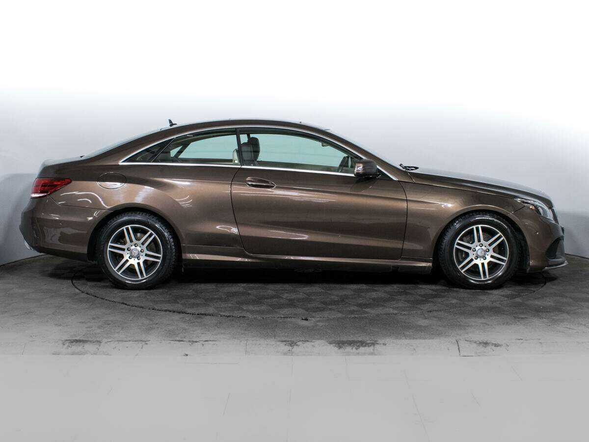 Mercedes-Benz E-Класс 2014 года с пробегом. Фото: #3