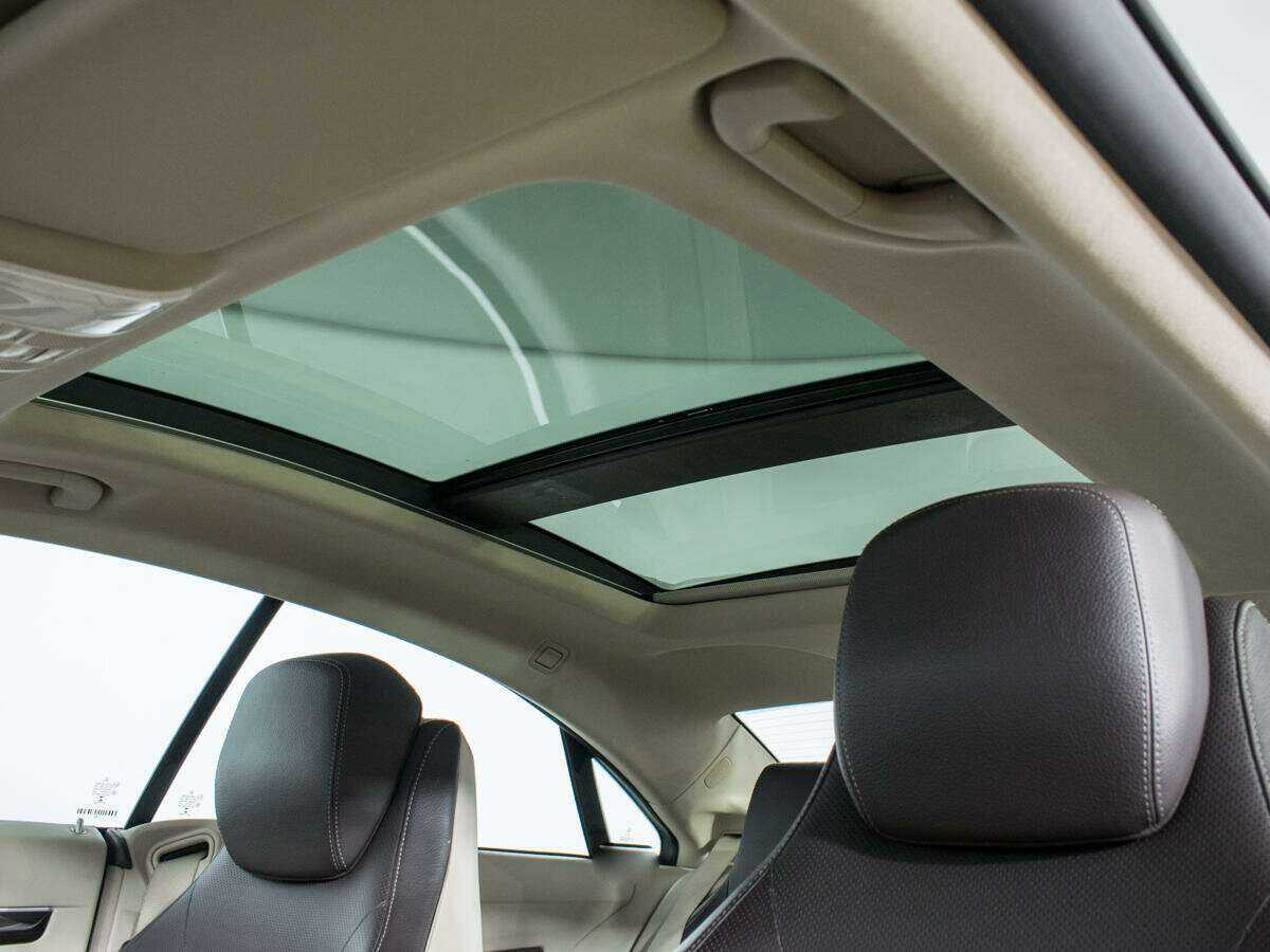 Mercedes-Benz E-Класс 2014 года с пробегом. Фото: #14