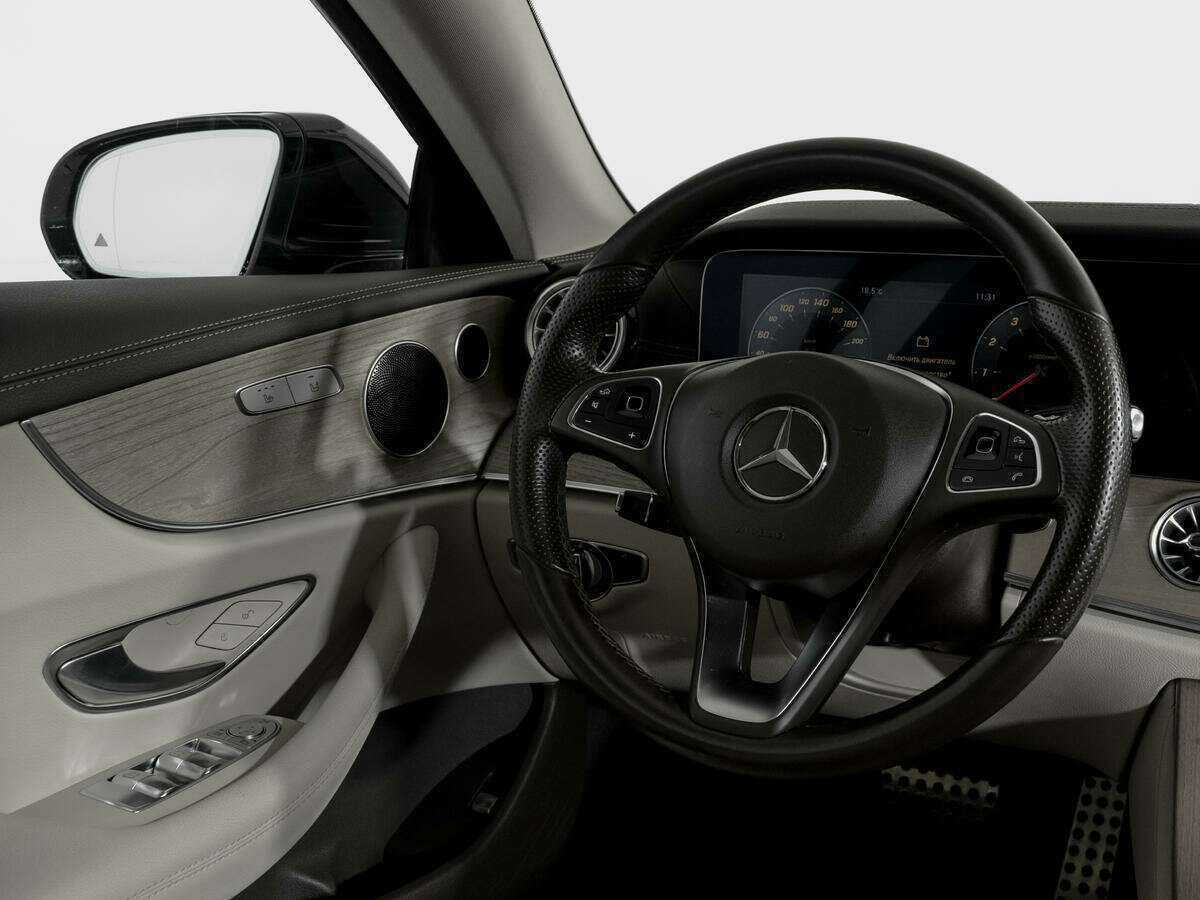 Mercedes-Benz E-Класс 2017 года с пробегом. Фото: #15