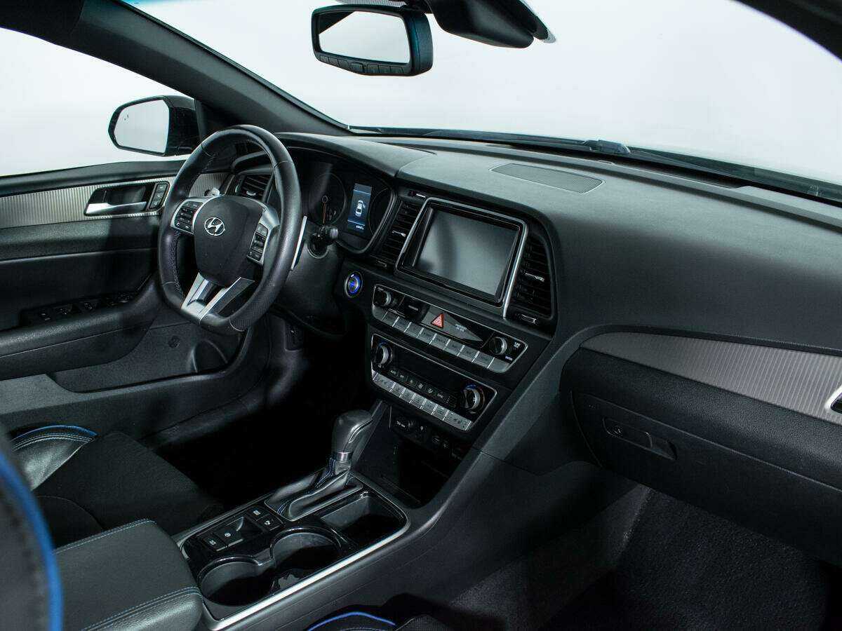 Hyundai Sonata 2018 года с пробегом. Фото: #8