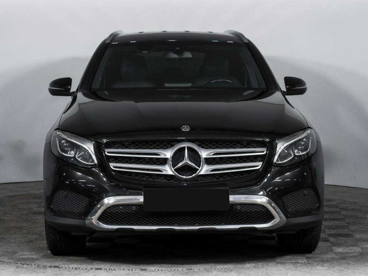 Mercedes-Benz GLC 2018 года с пробегом. Фото: #1