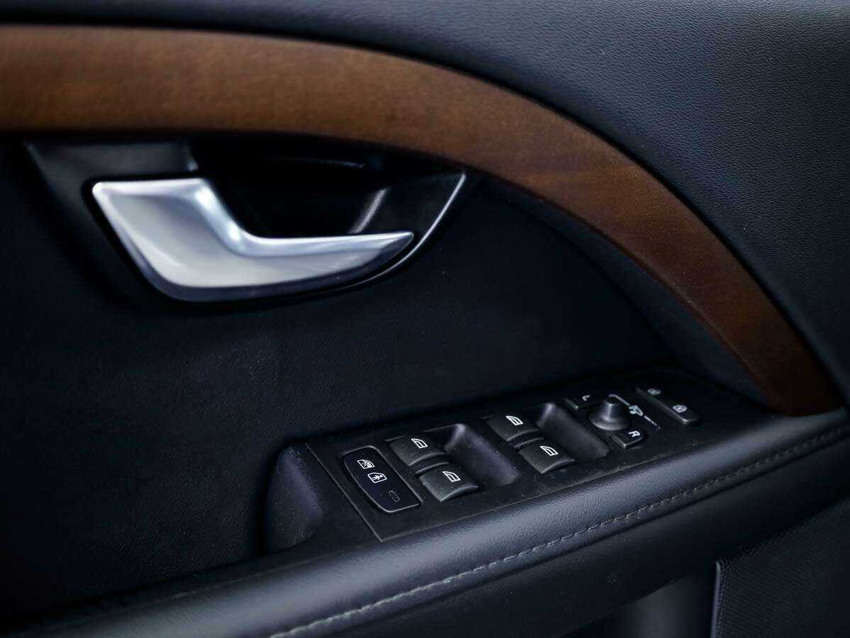 Volvo XC70 2014 года с пробегом. Фото: #12