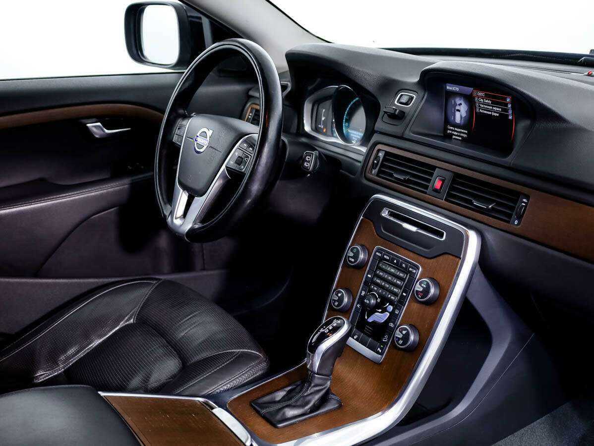 Volvo XC70 2014 года с пробегом. Фото: #13