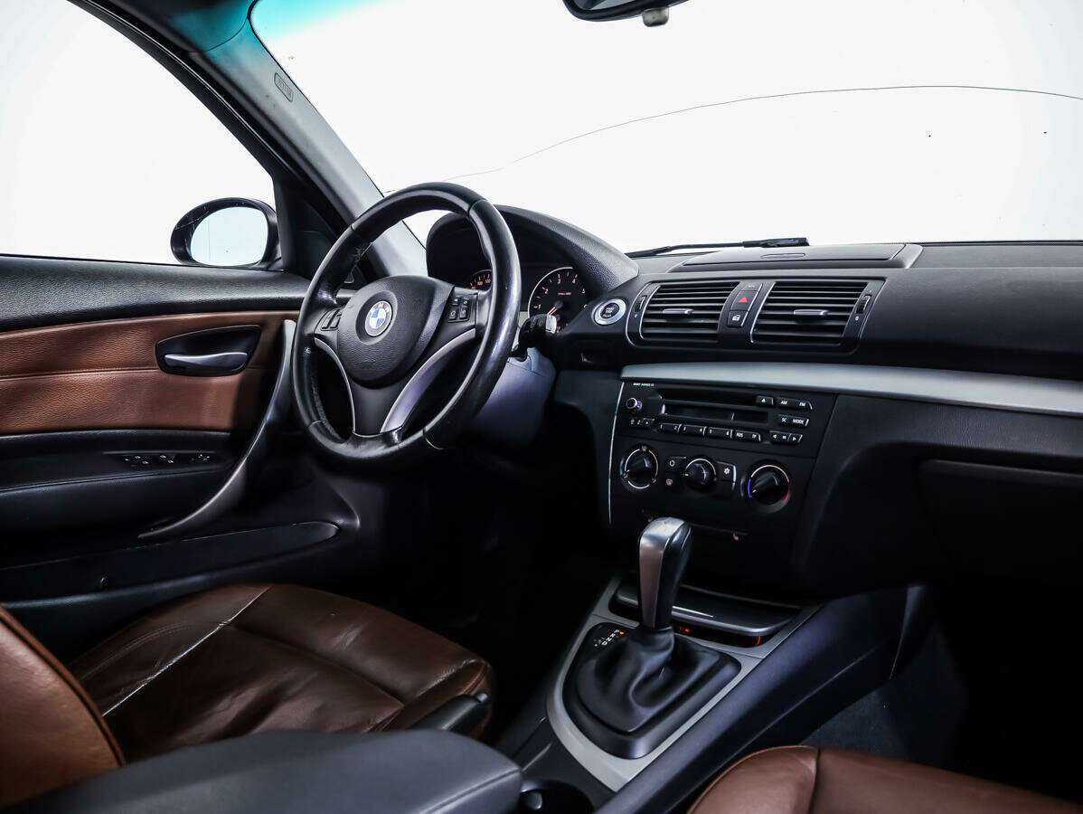 BMW 1 серии 2008 года с пробегом. Фото: #7