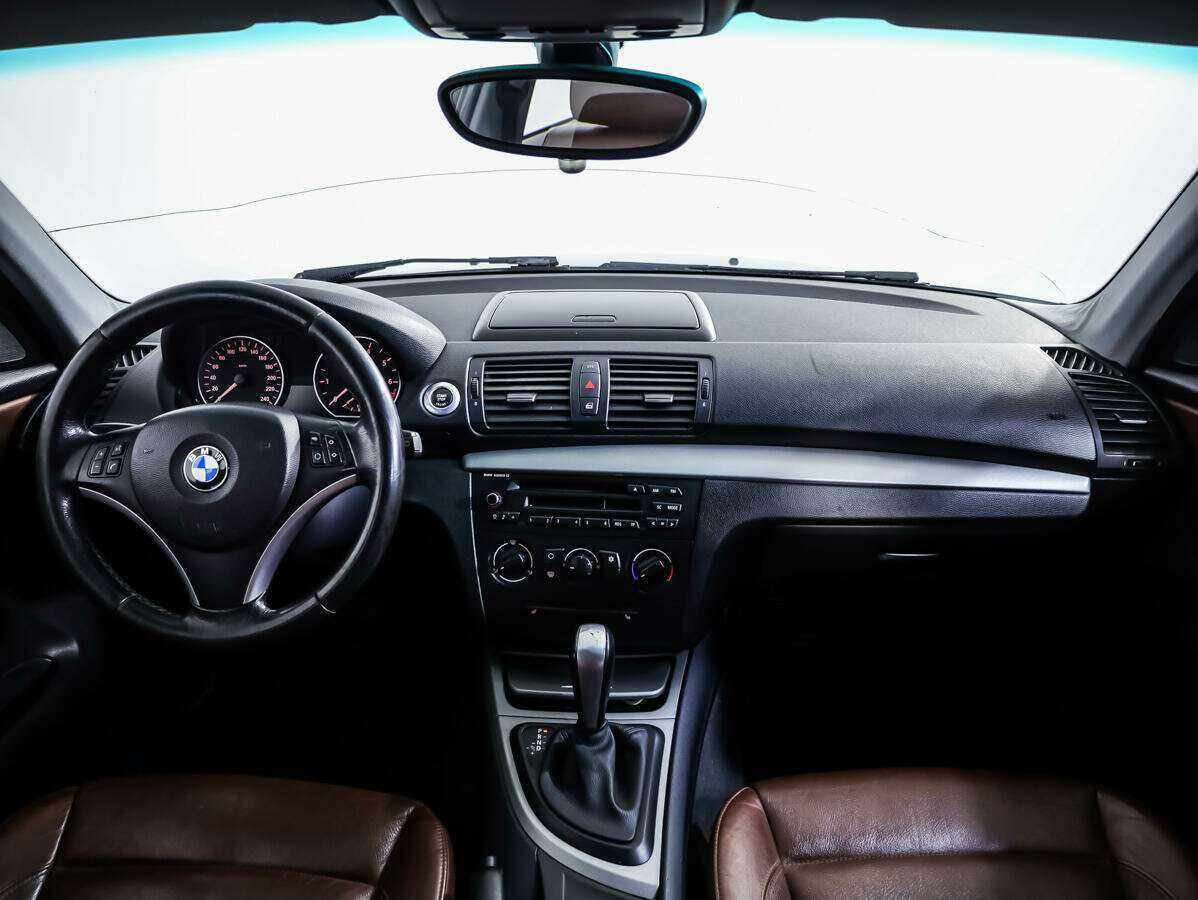 BMW 1 серии 2008 года с пробегом. Фото: #8