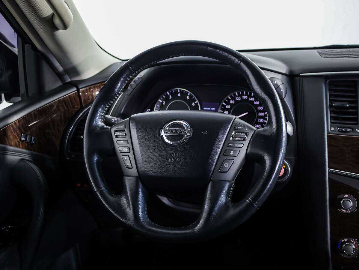 Nissan Patrol 2010 года с пробегом. Фото: #9