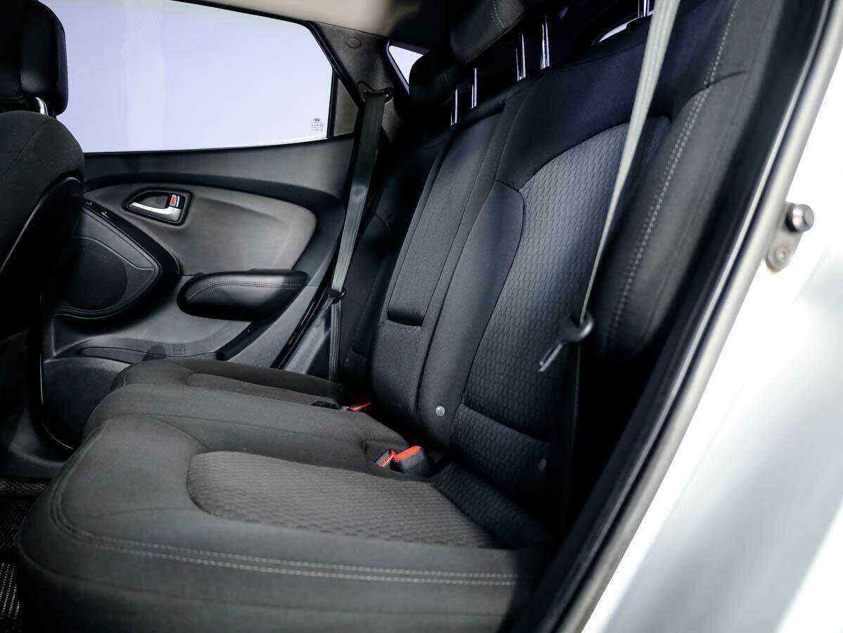 Hyundai ix35 2011 года с пробегом. Фото: #11