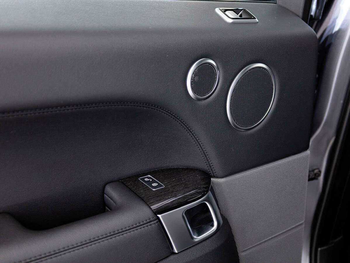 Land Rover Range Rover Sport 2020 года с пробегом. Фото: #12