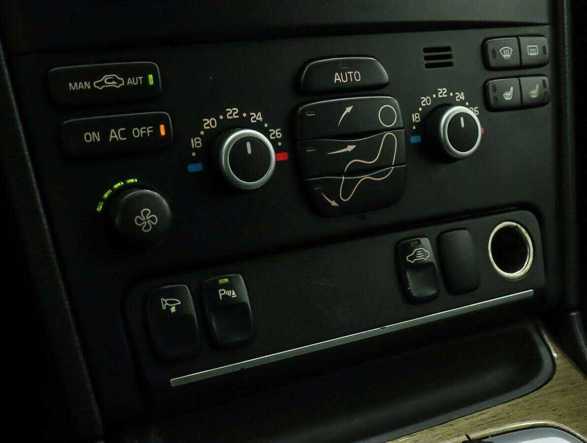 Volvo XC90 2008 года с пробегом. Фото: #16