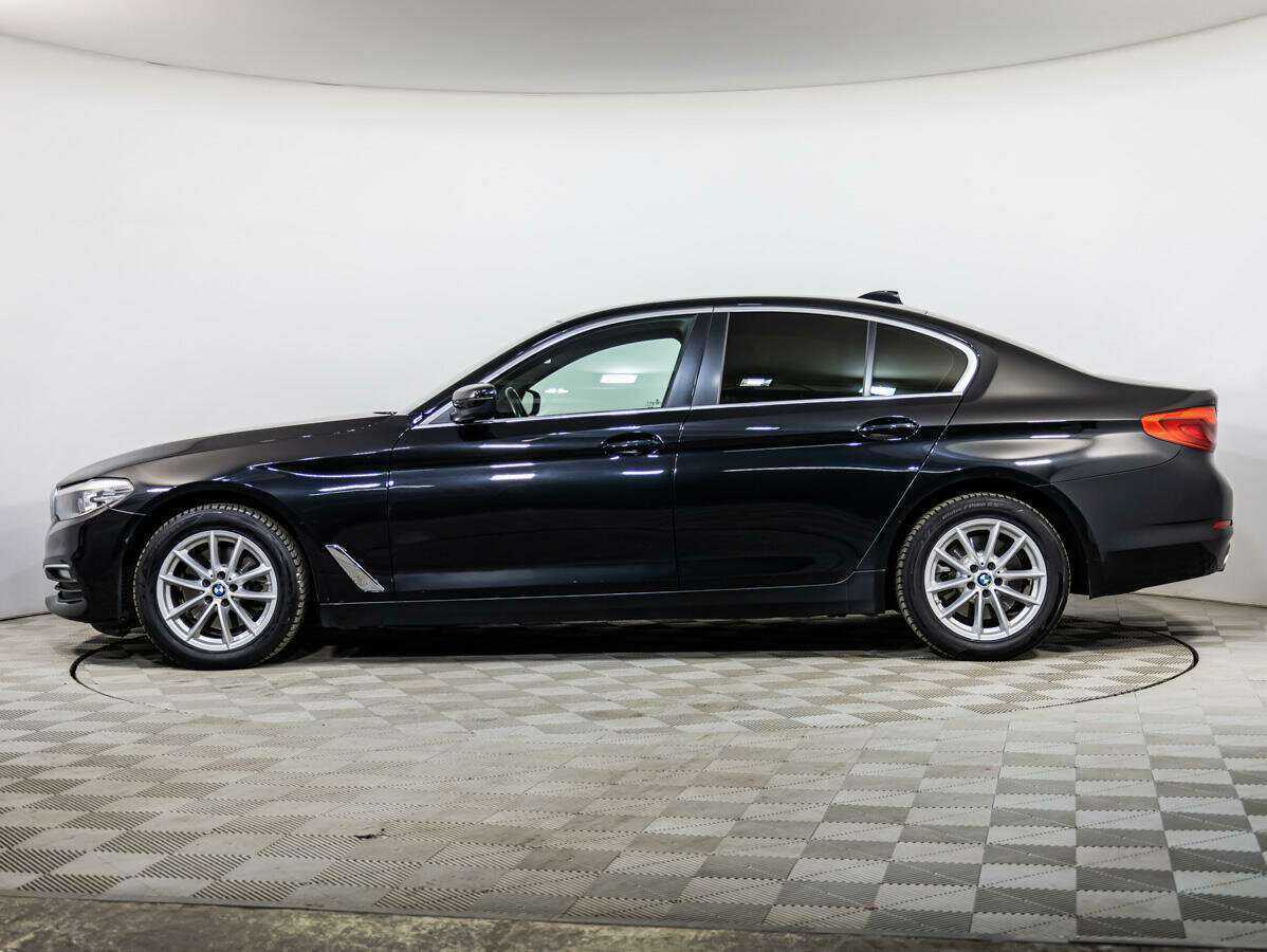 BMW 5 серии 2019 года с пробегом. Фото: #6