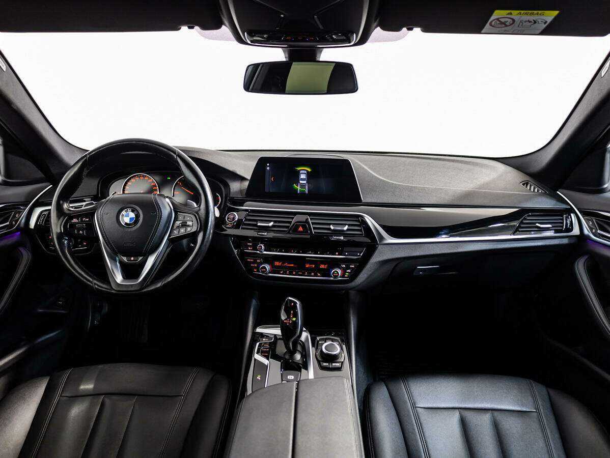BMW 5 серии 2019 года с пробегом. Фото: #8
