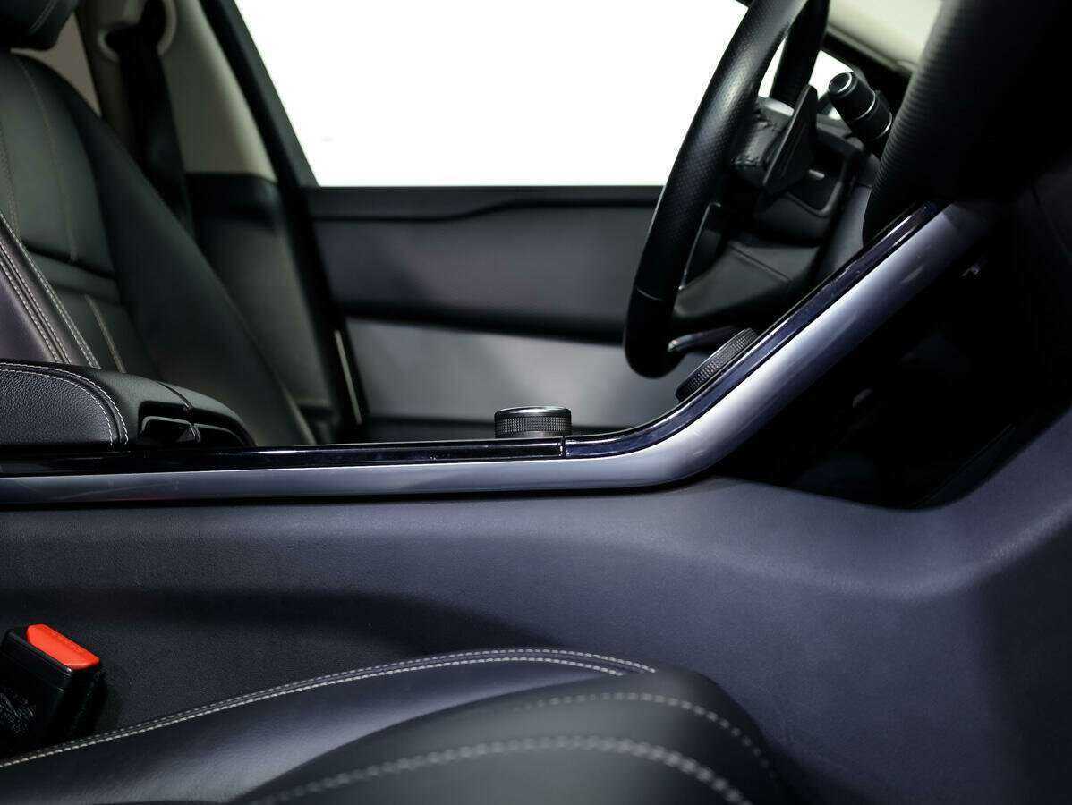 Land Rover Range Rover Velar 2018 года с пробегом. Фото: #23