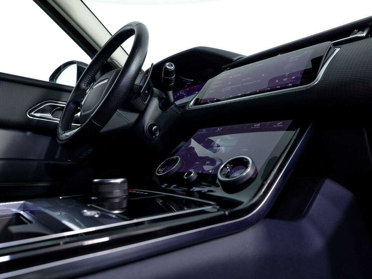 Land Rover Range Rover Velar 2018 года с пробегом. Фото: #24