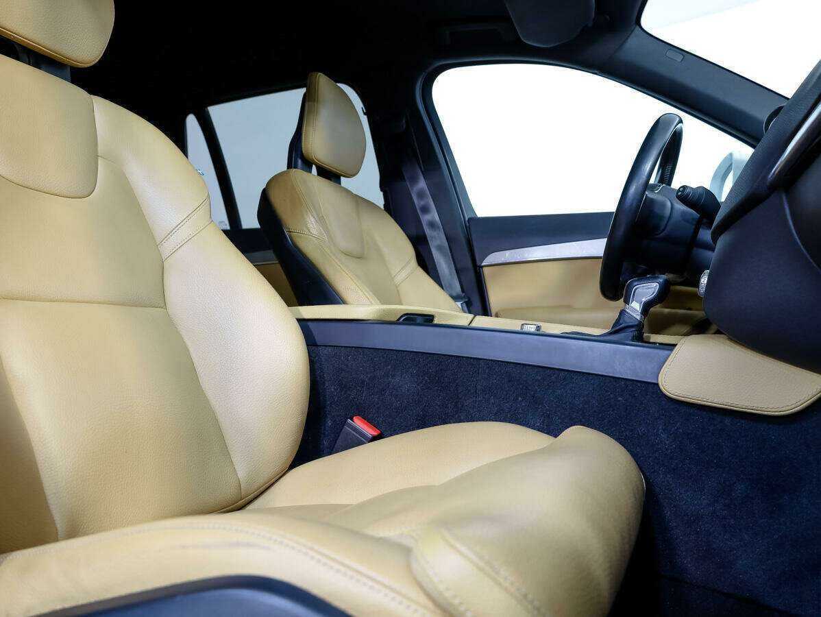 Volvo XC90 2016 года с пробегом. Фото: #9
