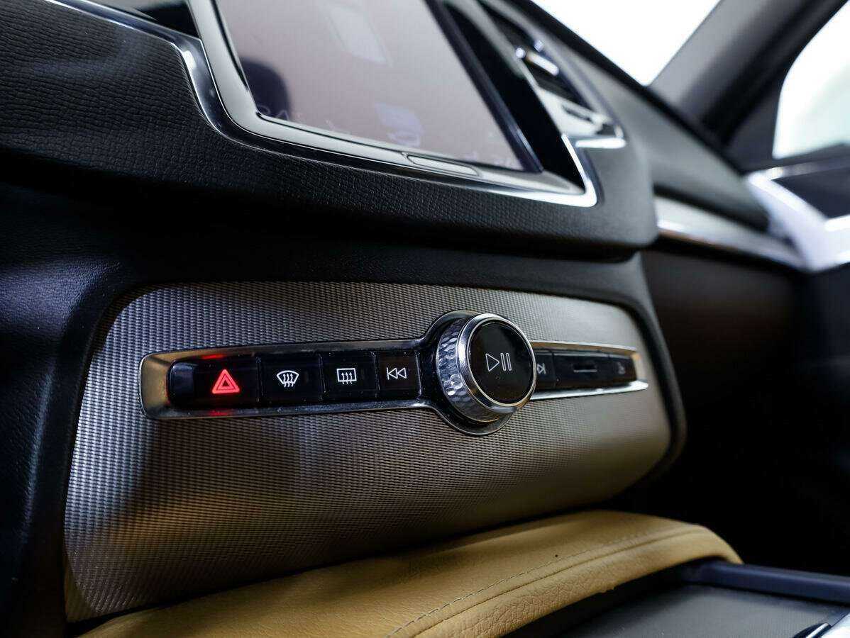 Volvo XC90 2016 года с пробегом. Фото: #15