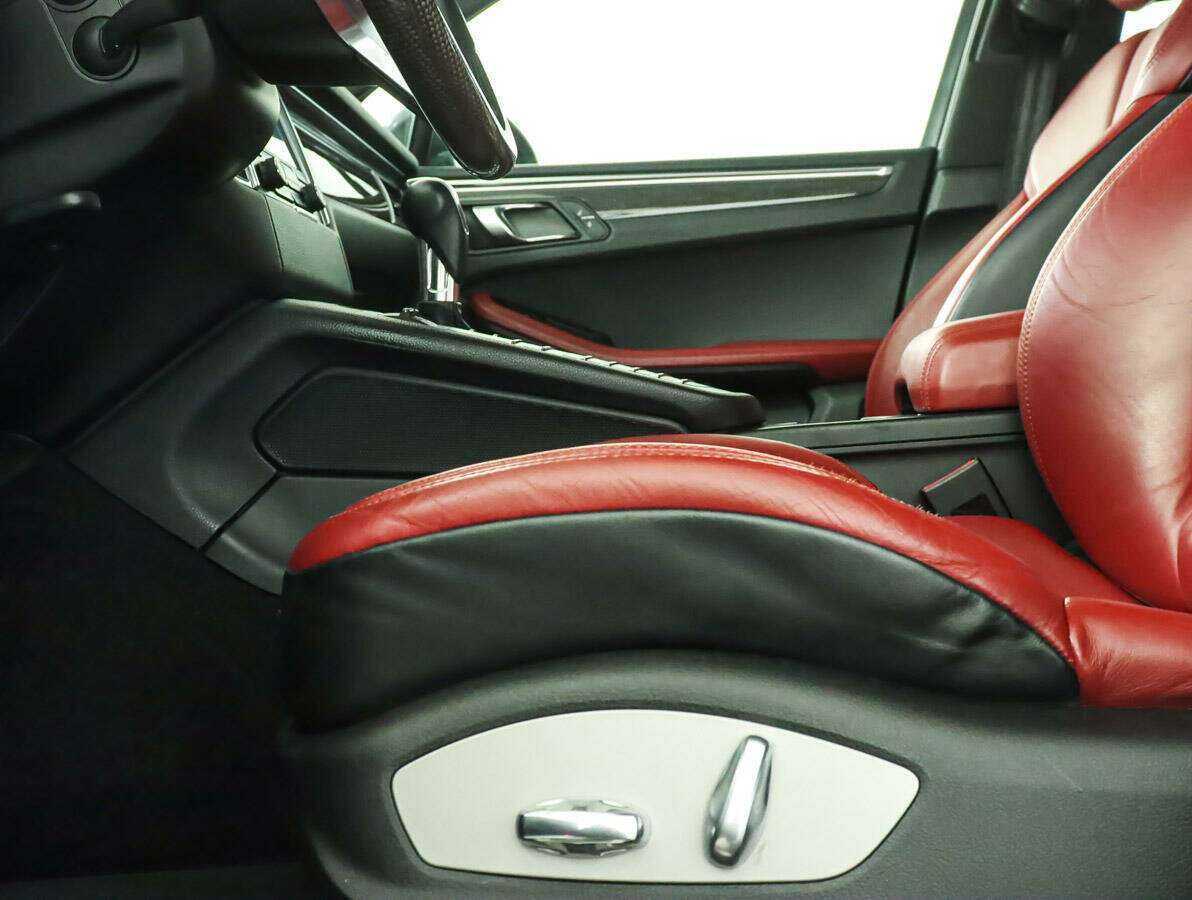 Porsche Macan 2018 года с пробегом. Фото: #9