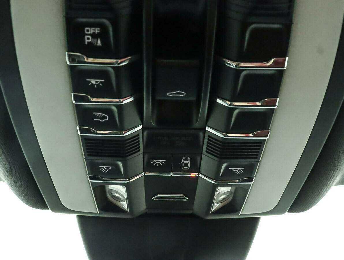 Porsche Macan 2018 года с пробегом. Фото: #12