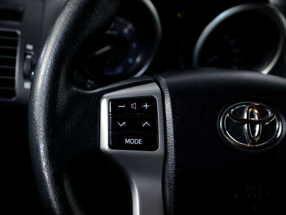 Toyota Land Cruiser Prado 2017 года с пробегом. Фото: #16