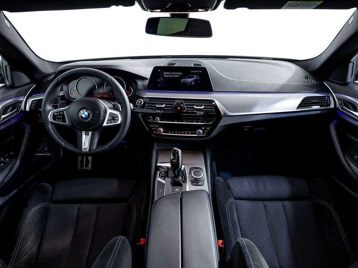 BMW 5 серии 2019 года с пробегом. Фото: #7
