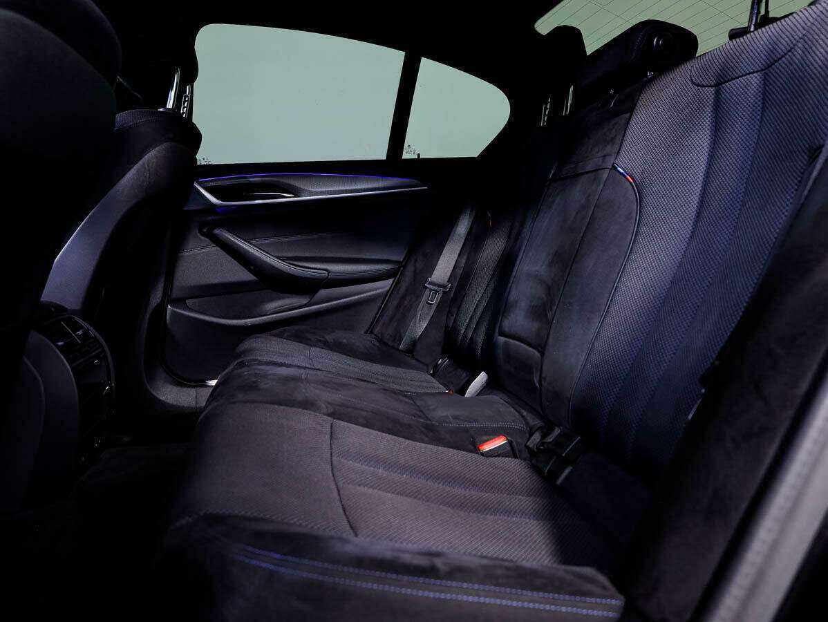 BMW 5 серии 2019 года с пробегом. Фото: #10