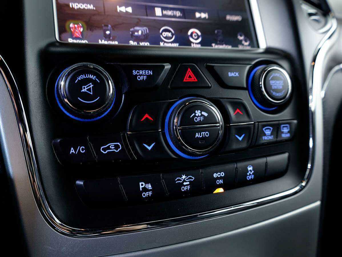 Jeep Grand Cherokee 2014 года с пробегом. Фото: #16