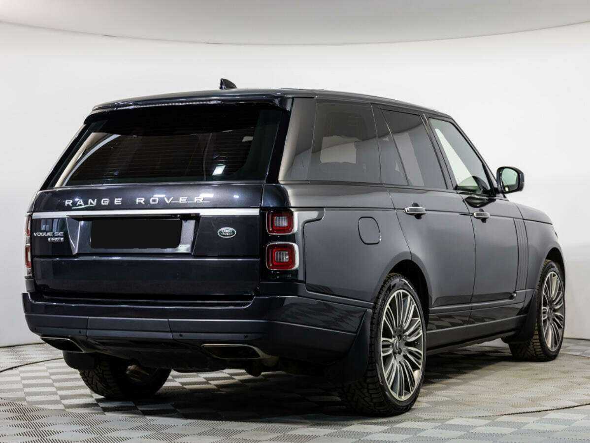 Land Rover Range Rover 2018 года с пробегом. Фото: #3