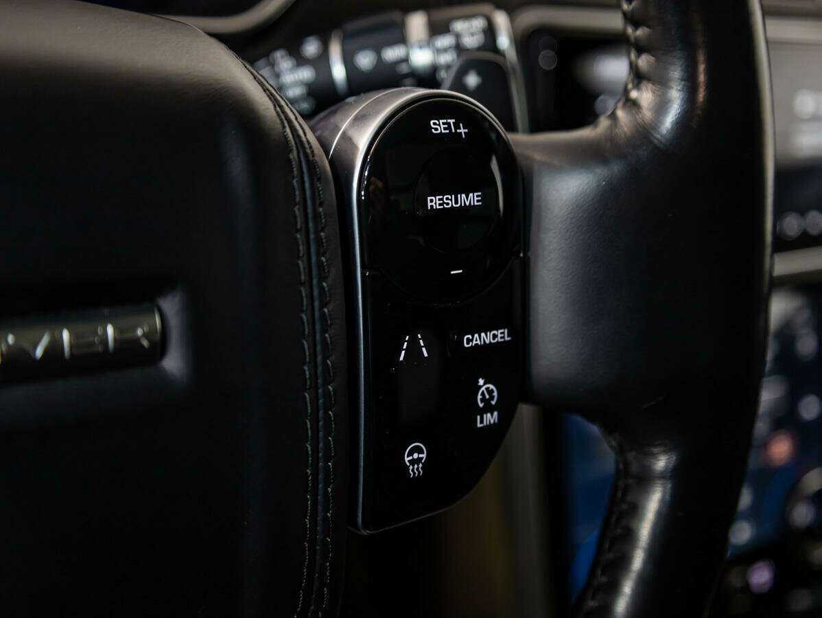 Land Rover Range Rover 2018 года с пробегом. Фото: #16