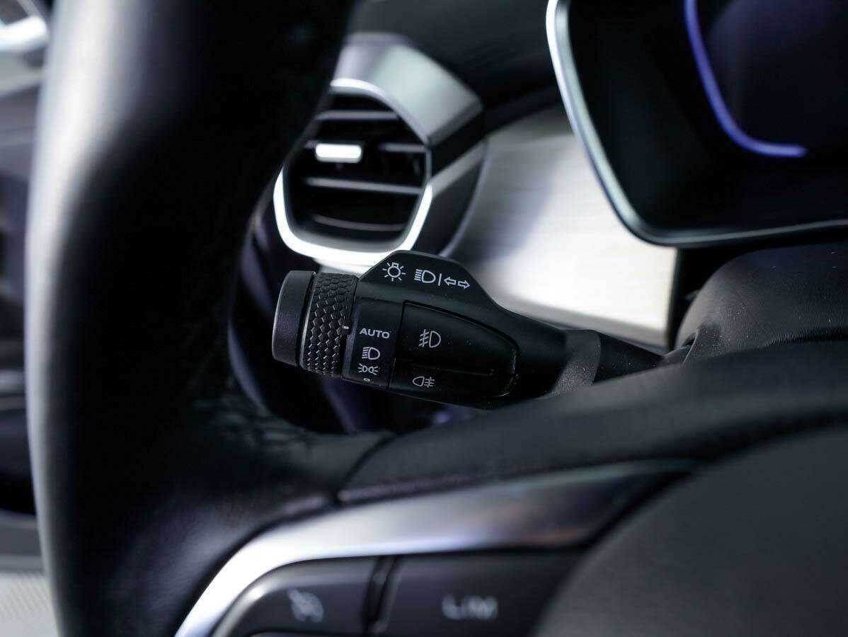 Б/У Джили Кулрэй 2022 года. Фото: #15