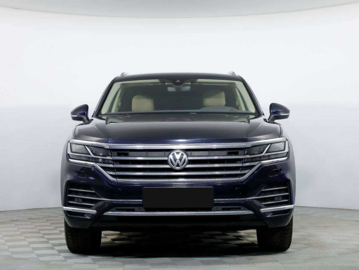 Volkswagen Touareg 2020 года с пробегом. Фото: #1