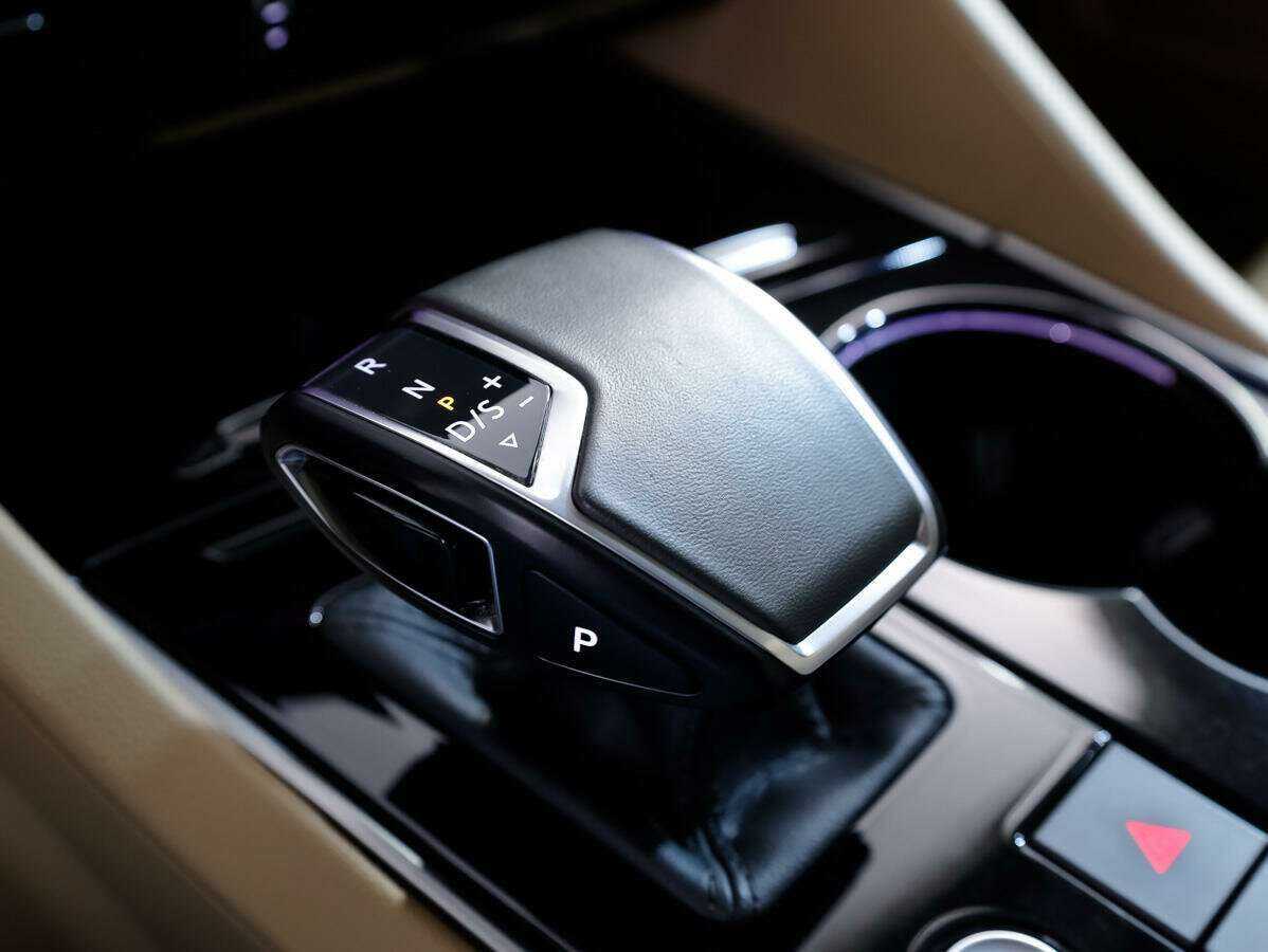 Volkswagen Touareg 2020 года с пробегом. Фото: #16