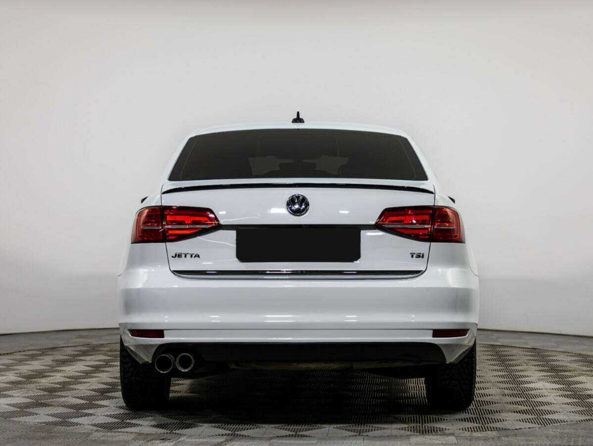 Б/У Фольксваген Джетта 2017 года. Фото: #4