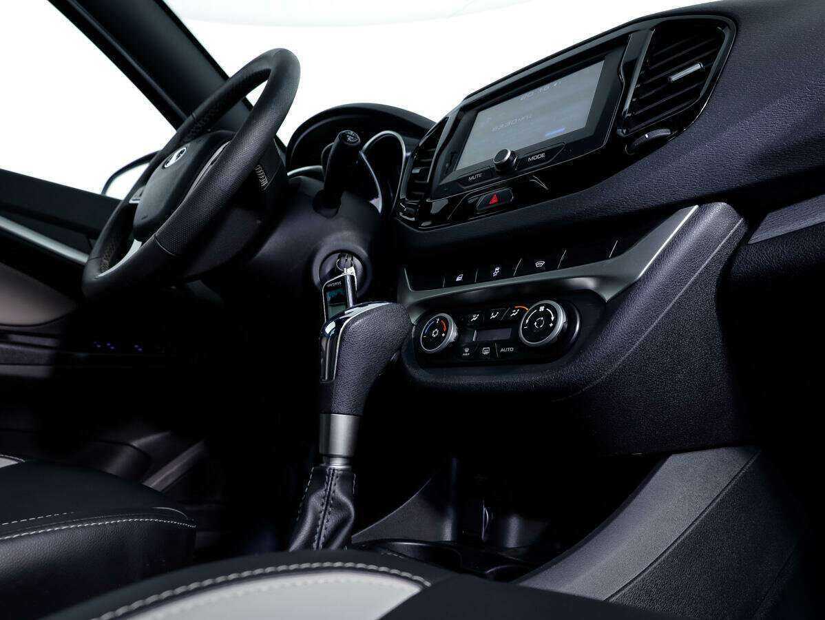 Б/У Лада (ВАЗ) Веста 2019 года. Фото: #15