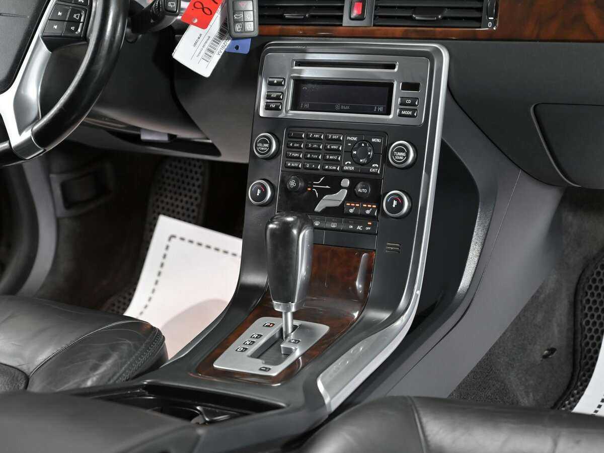 Volvo XC70 2010 года с пробегом. Фото: #9